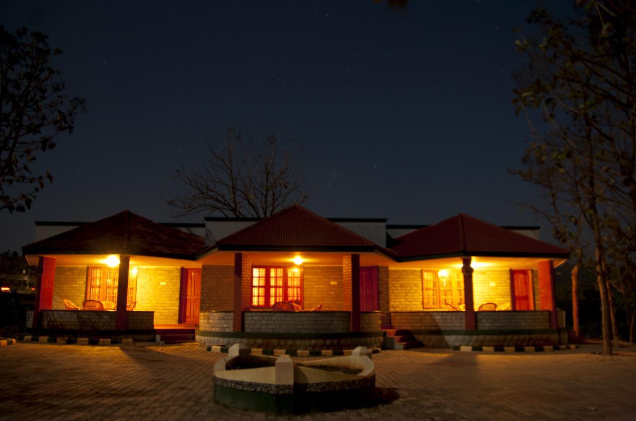 Mc Resort Wildlife Resort Bandipur Exterior photo