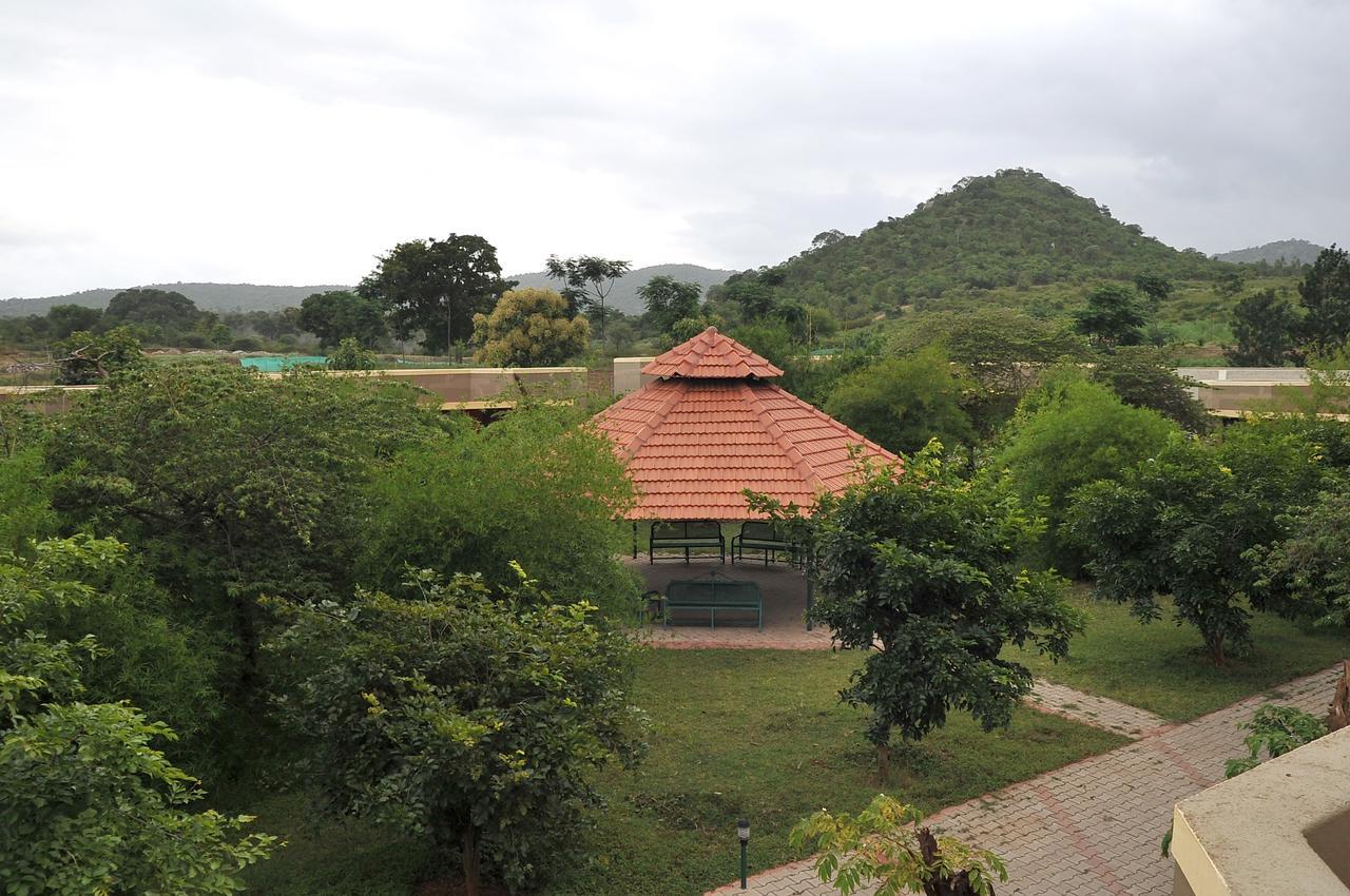 Mc Resort Wildlife Resort Bandipur Exterior photo